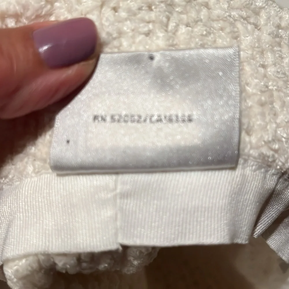Vintage Villager (a Liz Claiborne company)‎ Ivory Knit Bucket Hat - Picture 6 of 6